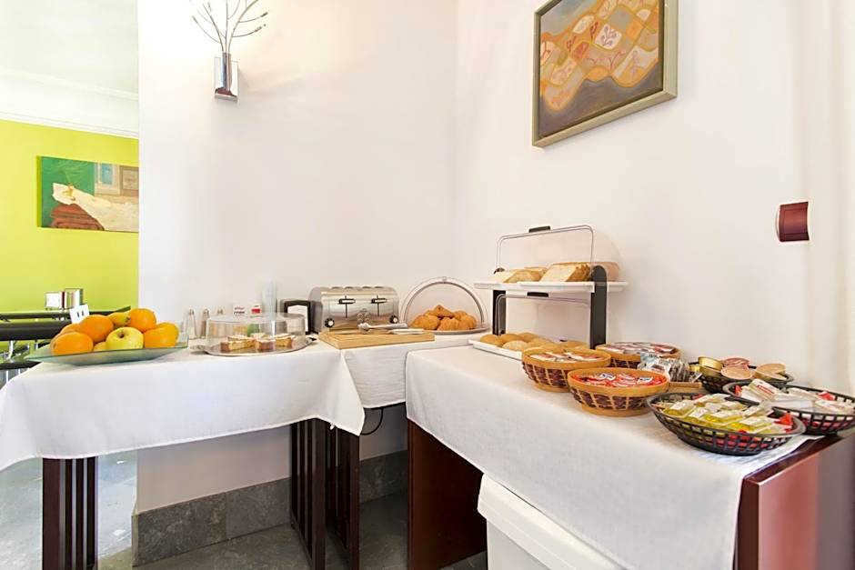 Hotel Carlos V