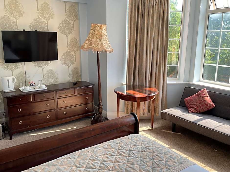 Yellow Mountain Hotel