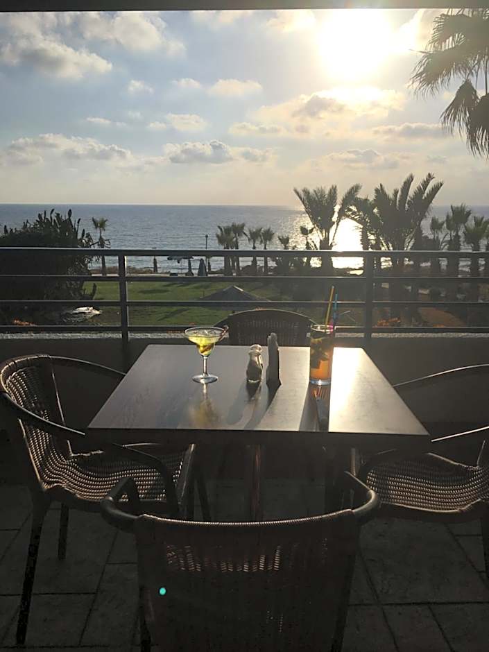 Helios Bay Hotel and Suites