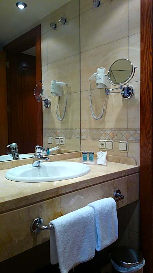 Hotel Pamplona Villava