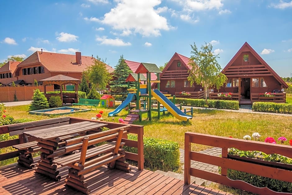 Domki Słoneczko z dostępem do jacuzzi sauny i rowerów
