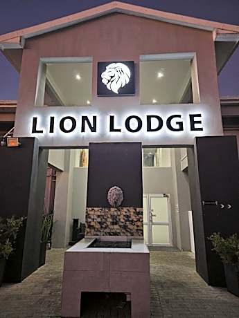 Lion Lodge
