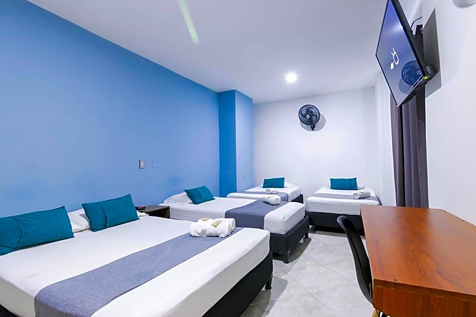 Hotel Balcones de la 70