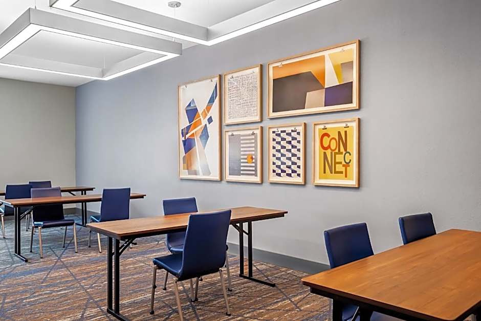 Holiday Inn Express & Suites Tumwater - Olympia By IHG