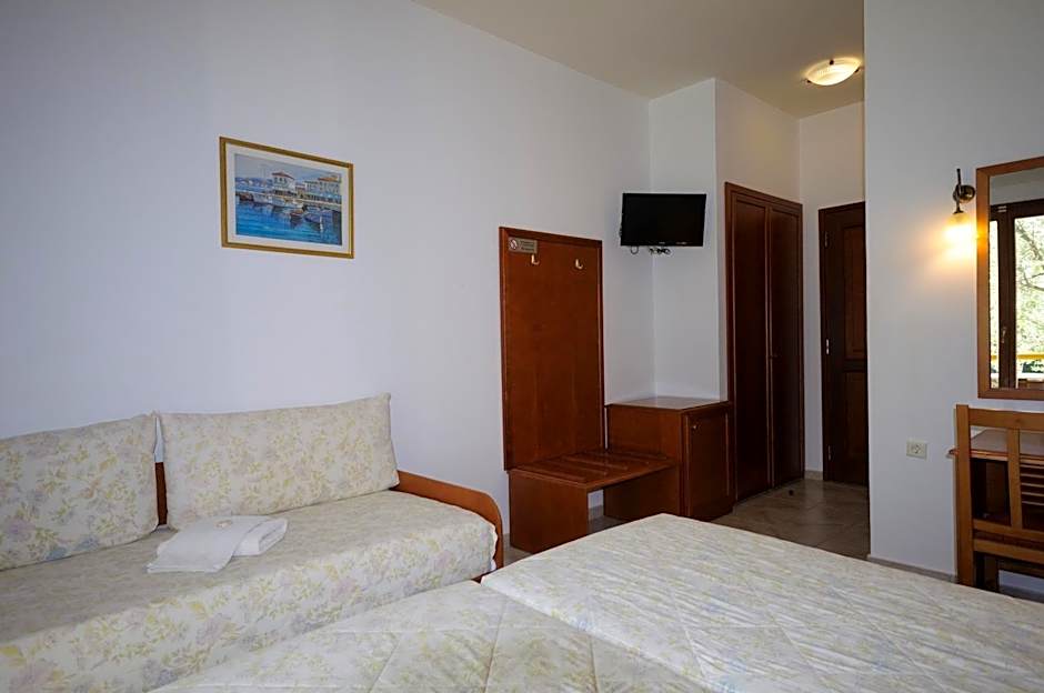 Hotel Marina Village