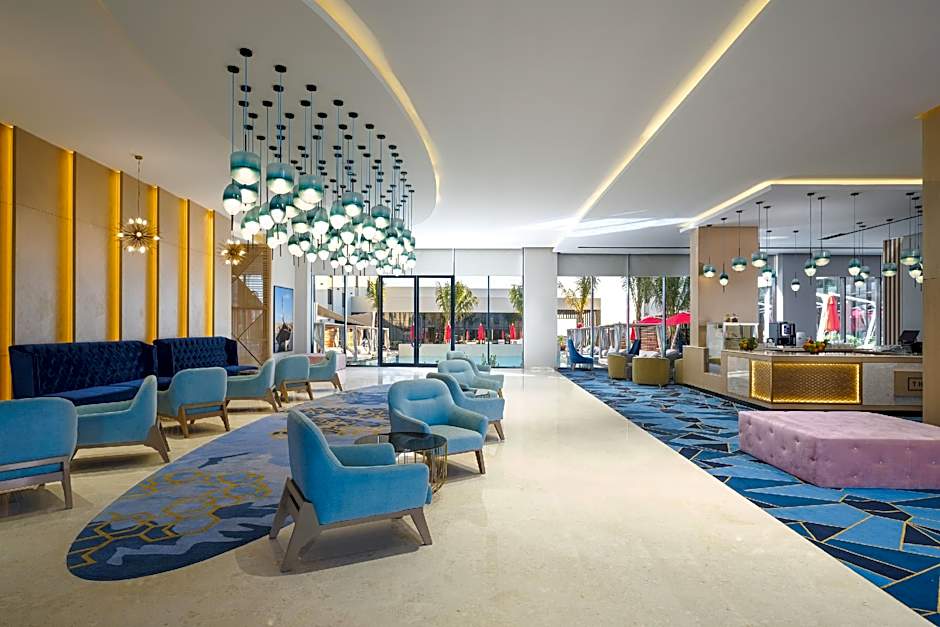 Maani Muscat Hotel and Apartments