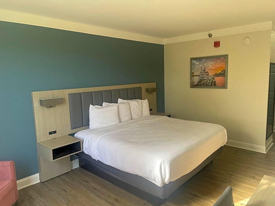 Wingate by Wyndham Savannah Gateway