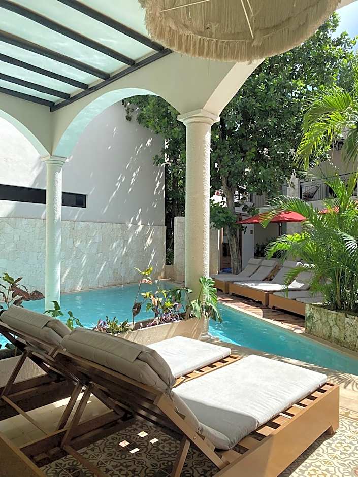 Los Frailes Concept Hotel
