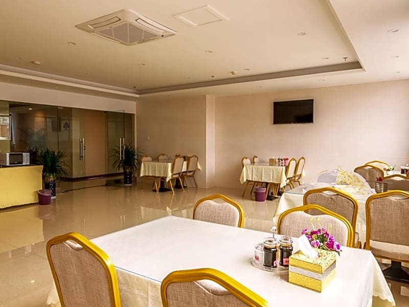 GreenTree Inn JiangSu Wuxi Jiangyin Huashi Avenue Huaxi Village Business Hotel