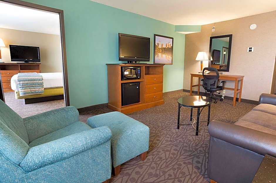Drury Inn & Suites Atlanta Morrow