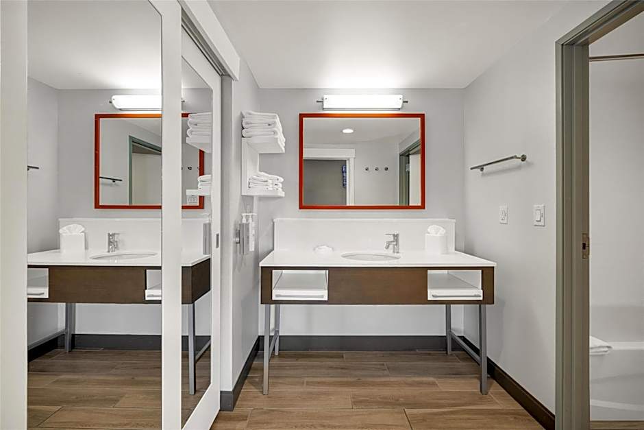 Hampton Inn By Hilton And Suites Logan, Ut