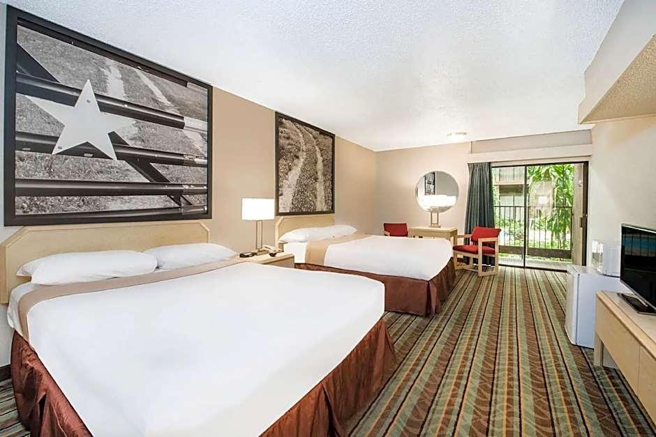 Republic Hotel of Ozona