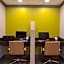 Holiday Inn Express & Suites Fayetteville University of Arkansas Area By IHG