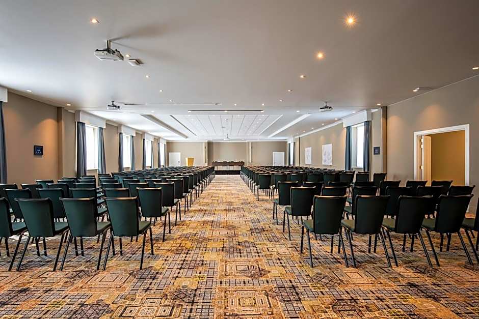 DoubleTree By Hilton Brussels City