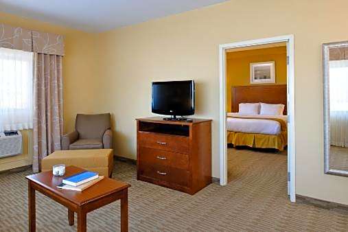 Holiday Inn Express Philadelphia Airport By IHG