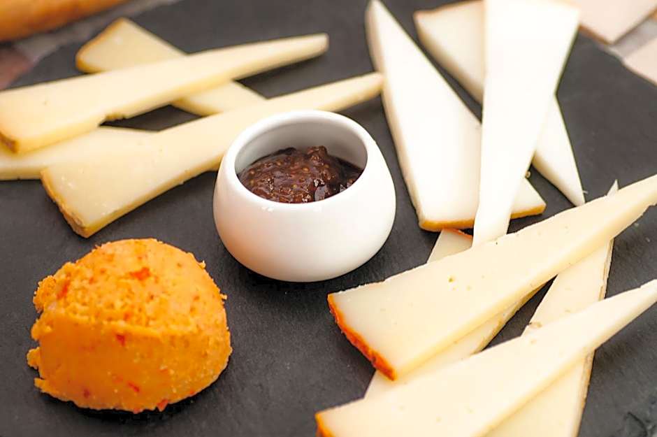 Hotel El Tejar & Spa