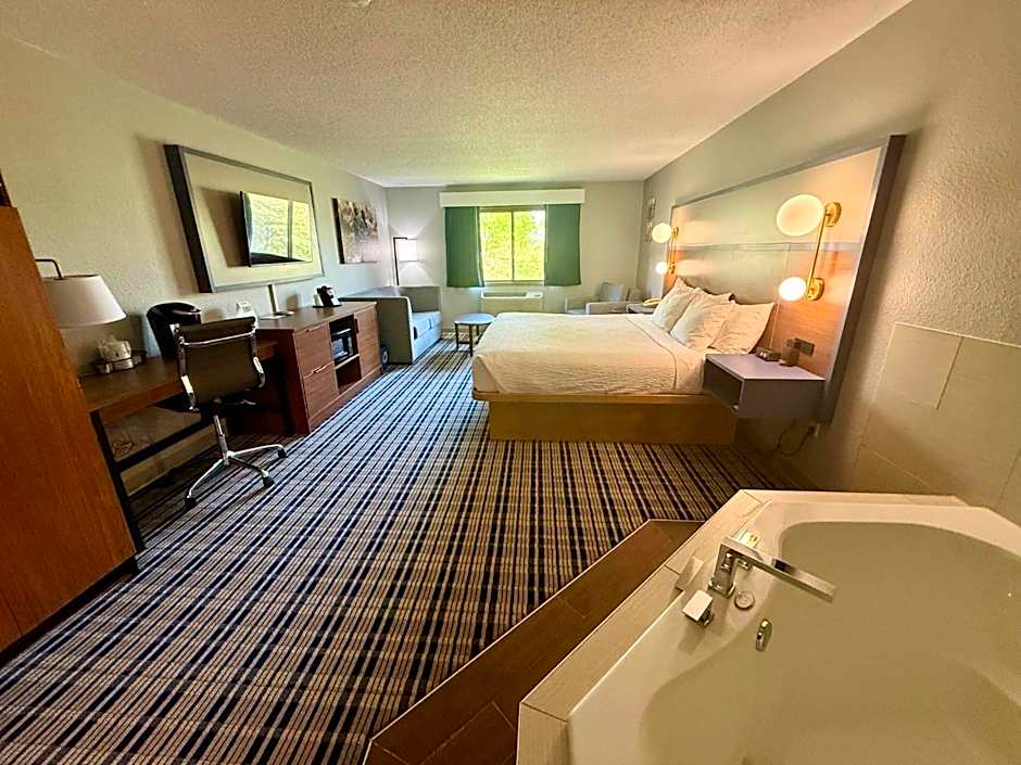 AmericInn by Wyndham Tofte Near Lake Superior