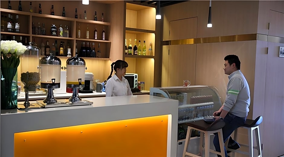 ibis Styles Kunming Nanping Hotel