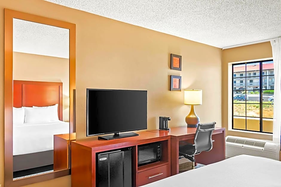 Comfort Inn Santa Fe South