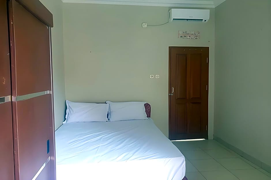 Hotel O A2b Guesthouse