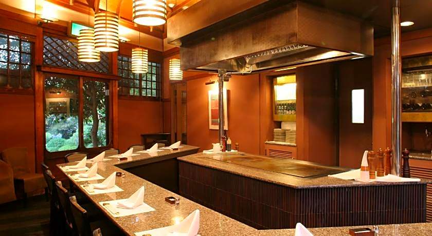 Gamagori Classic Hotel