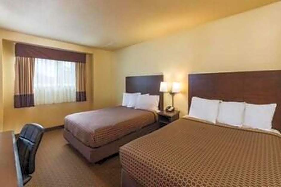 Lemon Heights Inn