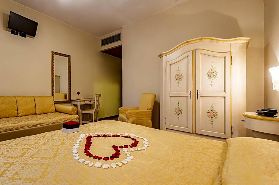 Hotel Mercurio