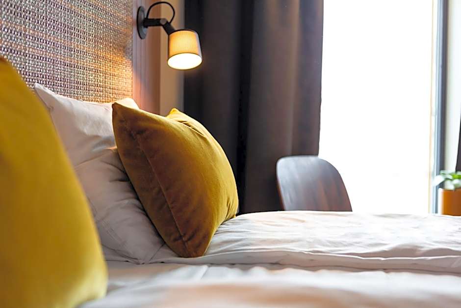 Quality Hotel River Station