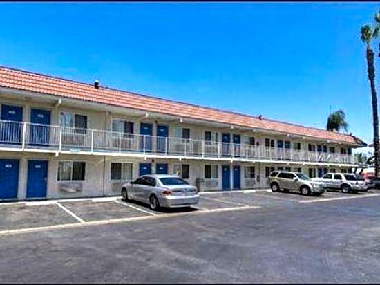 Motel 6 Riverside, CA - UCR East
