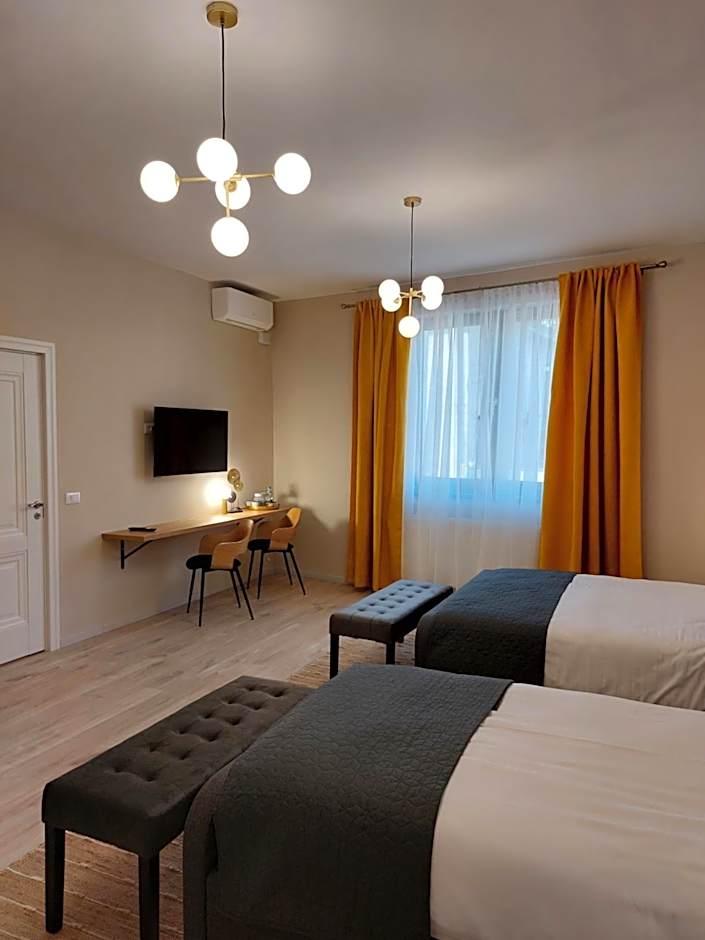 Mandarin Premium Apartments