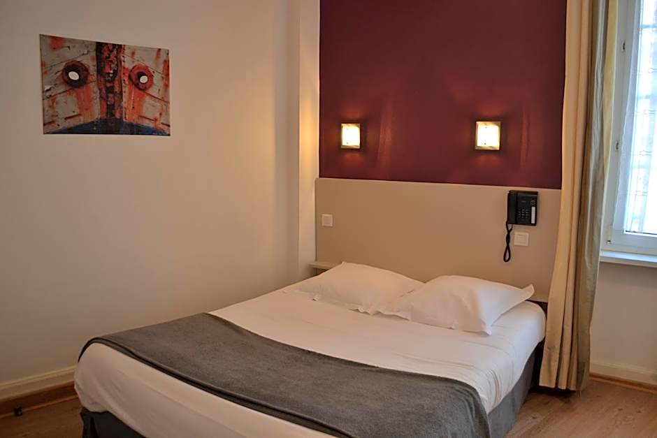 Hôtel La Porte Saint Pierre