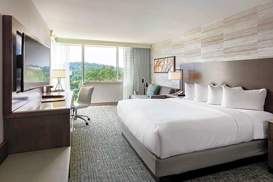 DoubleTree by Hilton Perimeter Park