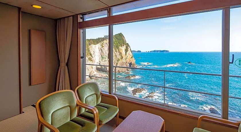 Hotel Urashima
