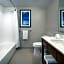 Courtyard by Marriott Los Angeles L.A. LIVE