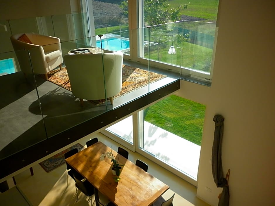 Hillside Villa with Swimming Pool and Jacuzzi - Frasassi Caves