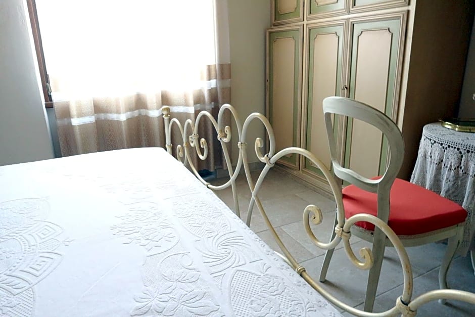 B&B Casa Elena Camere e Appartamenti sul Lago di Garda