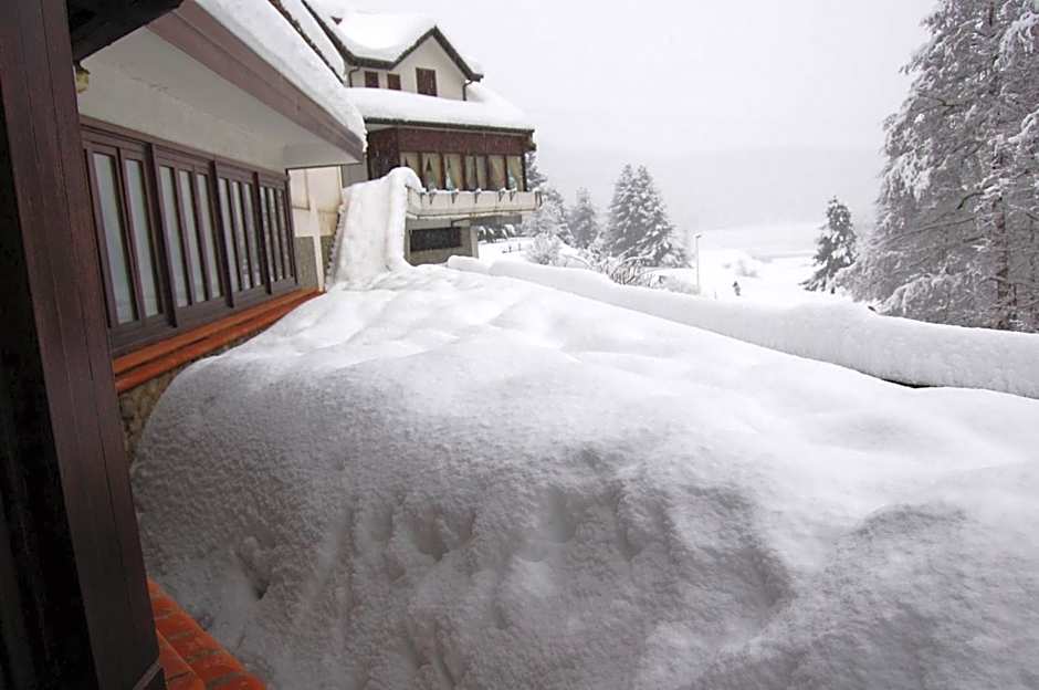 hotel lo sciatore