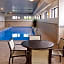 Holiday Inn Express Crestwood By IHG