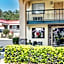 Days Inn by Wyndham Macon I-475