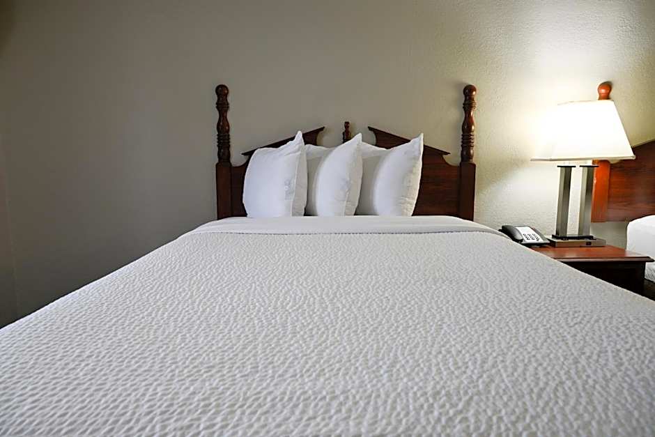 Baymont by Wyndham Warner Robins