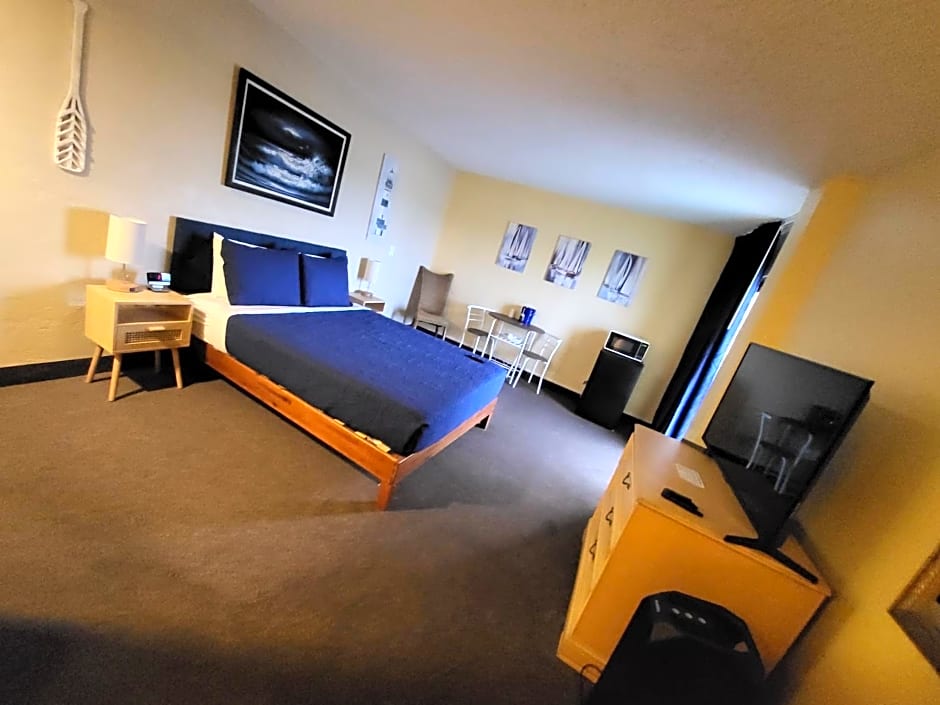 Beachside Hotel - Daytona Beach Shores