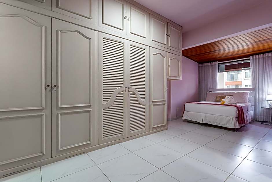 Charme em Copacabana - Ótimo para casais - MVC1103 Z5