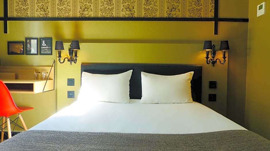 Hotel Noir