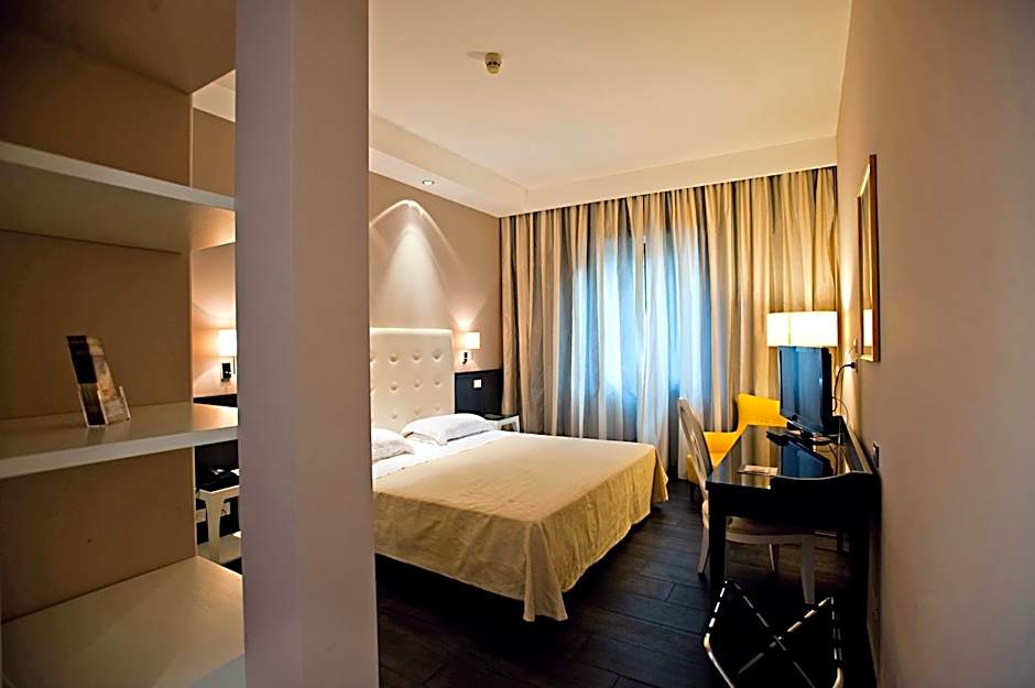 Hotel Mediterraneo