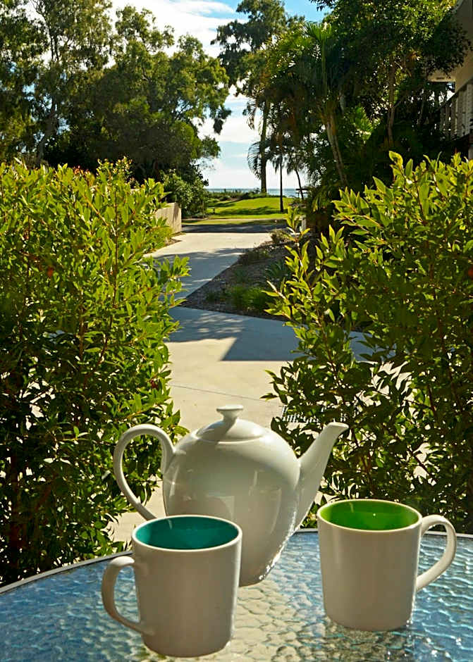 545 Esplanade