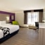 La Quinta Inn & Suites by Wyndham Birmingham Hoover