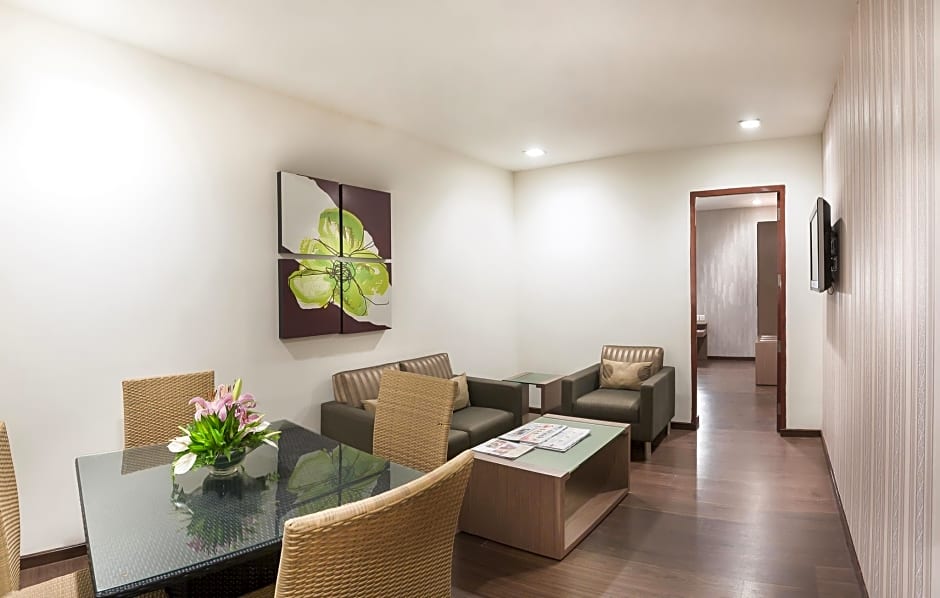 The Lotus Apartment Hotels - Venkatraman street – Chennai, IL