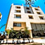 Hotel The Basil Park
