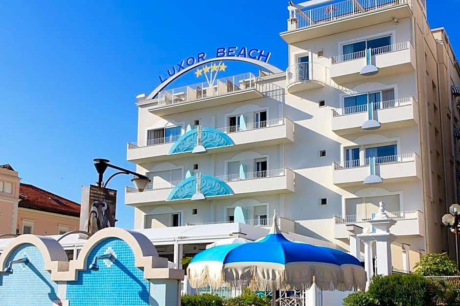 Luxor Cattolica Beach Hotel
