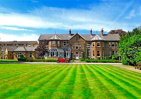 Burn Hall Hotel